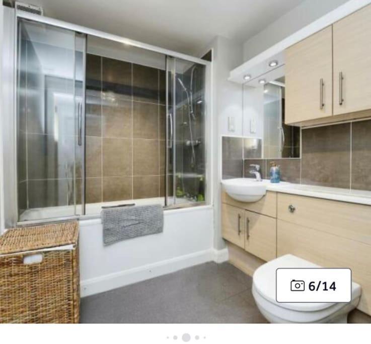 Modern Edinburgh Apartment 2 Bedrooms & Two Bathrooms Esterno foto
