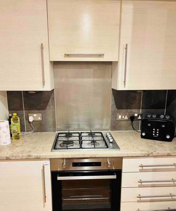 Modern Edinburgh Apartment 2 Bedrooms & Two Bathrooms Esterno foto