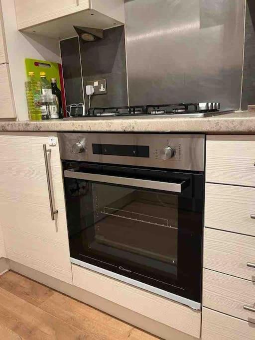 Modern Edinburgh Apartment 2 Bedrooms & Two Bathrooms Esterno foto