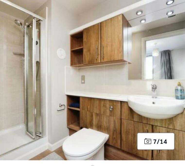Modern Edinburgh Apartment 2 Bedrooms & Two Bathrooms Esterno foto