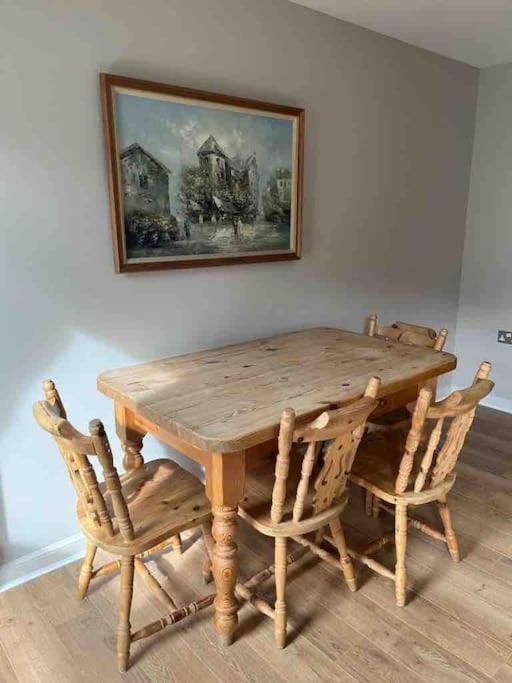 Modern Edinburgh Apartment 2 Bedrooms & Two Bathrooms Esterno foto